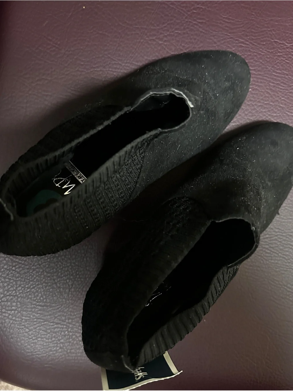 Black Slip-On Knit Chelsea Boot - Unbranded